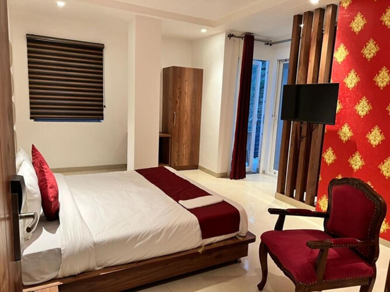 Rr Hotel & Resort Dharamshala Extérieur photo
