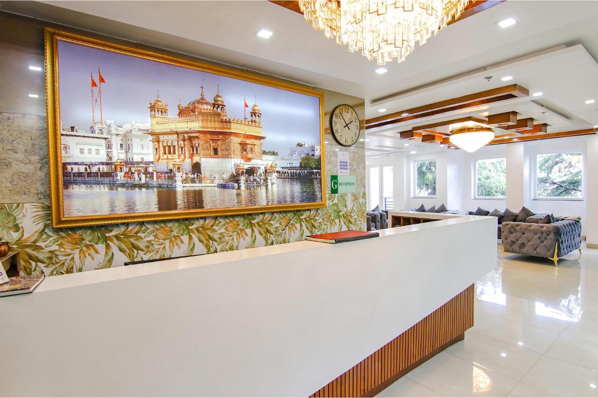 Rr Hotel & Resort Dharamshala Extérieur photo